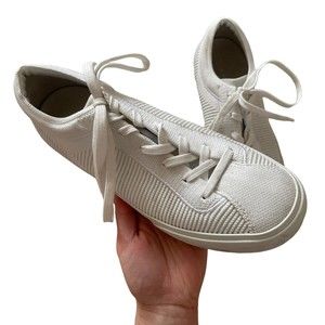 Rothy's Low Top Lace up Casual Fashion Sneakers White Size 8